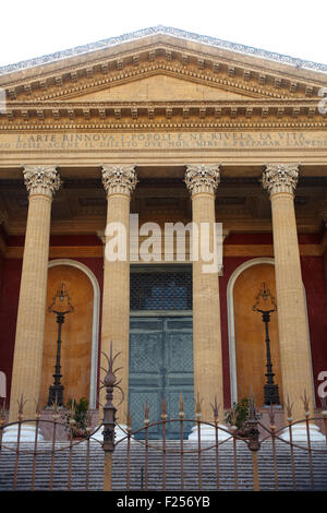 Teatro Massimo, Opernhaus in Palermo - Italien Stockfoto