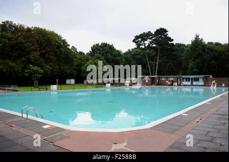 Lewes GROSSBRITANNIEN - Das pells Open Air Swimmingpool in Lewes, East Sussex Stockfoto