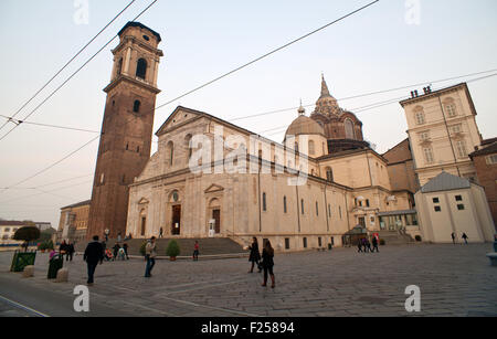 Blick auf die Kathedrale von Turin in Italien Stockfoto