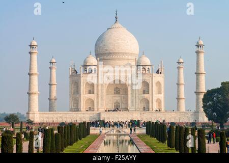 Indien, Uttar Pradesh state, Agra, Taj Mahal von der UNESCO als Weltkulturerbe Stockfoto