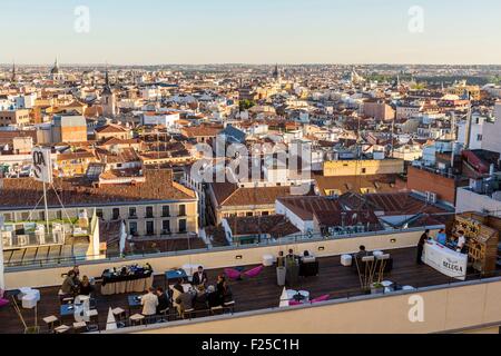 Spanien, Madrid, Viertel La Latina, die Terrasse des Hotel Capitolio Stockfoto