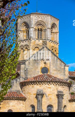 Frankreich, Saone et Loire, Semur En Brionnais, Saint Hilaire Kirche Brionnais Stockfoto