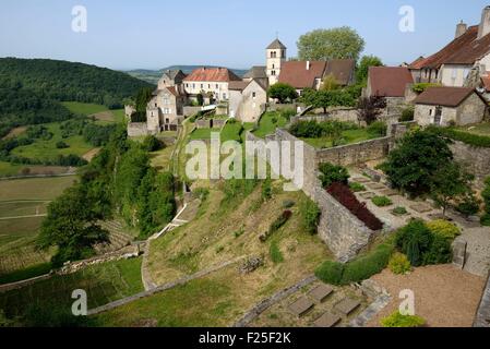 Frankreich, Jura, Chateau Chalon, gekennzeichnet Les Plus Beaux Dörfer de Franceá(The Most Beautiful Villages of France), áSaint Jean Sicht, das Dorf Stockfoto