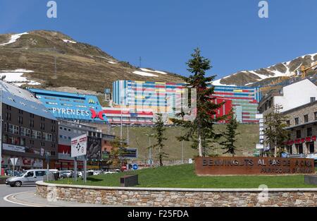 Andorra, Encamp, Pas De La Casa, Handelszentrum Stockfoto
