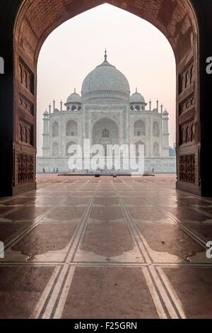 Indien, Uttar Pradesh state, Agra, Taj Mahal von der UNESCO als Weltkulturerbe Stockfoto