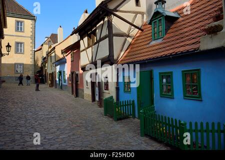 Tschechien, Prag, Hradschin (Burgviertel), die Goldene Gasse Stockfoto