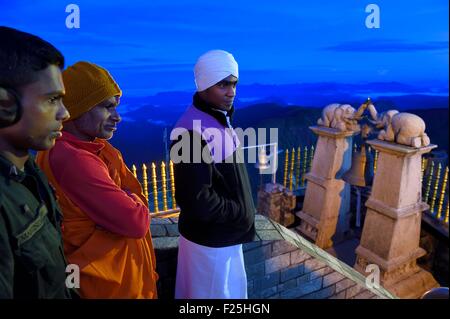 Sri Lanka, Zentrum der Provinz, Dalhousie, Tempel an der Spitze der Adam's Peak, Mönche Stockfoto