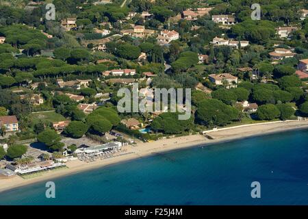 Frankreich, Var, Saint-Tropez, Pampelonne Strand (Luftbild) Stockfoto