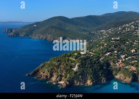 Frankreich, Var, Corniche des Maures, Cap Cavalaire-Sur-Mer (Luftbild) Stockfoto