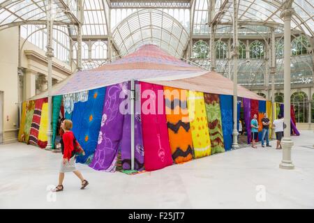 Spanien, Madrid, Retiro Park erstellt im siebzehnten Jahrhundert, die Crystal Palace im Jahre 1887 von Ricardo Velázquez Bosco entworfen Stockfoto