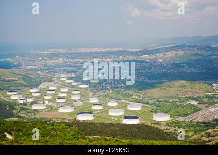 Ansicht des Öltanks, Triest Stockfoto