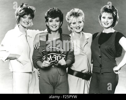 DIE NOLANS Promo-Foto der irisch-englischen Girl-Group über 1980 mit Bernie Coleen zweiter von rechts Stockfoto