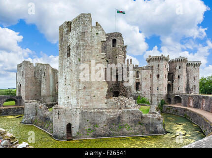 Die Ruinen der Burg Raglan, Chepstow, Monmouthshire, Wales, UK Stockfoto