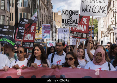 London, UK. 12. Sep, 2015. Flüchtlinge willkommen hier nationale Demonstration zur Unterstützung der Menschen auf der Flucht des Konflikts in Syrien findet statt in central London, Vereinigtes Königreich. Bildnachweis: Peter Manning/Alamy Live-Nachrichten Stockfoto