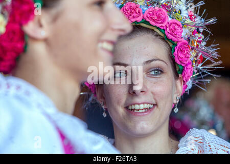 Tschechische Folk, Frau in Tracht, Velke Pavlovice, Südmähren, Tschechische Republik, Europa Stockfoto