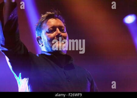 Guy Garvey, der Ellenbogen, auf der Hauptbühne zu Jahresbeginn ihr Set auf Blackheath Music Festival. Stockfoto