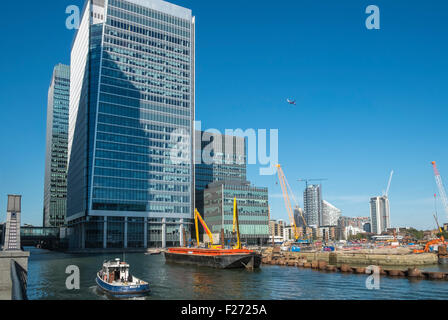 Konstruktion und Entwicklung arbeitest du Finanz Viertel Canary Wharf, London, England UK Stockfoto