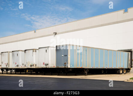 Lager und Verladung dockt Logistik Stockfoto