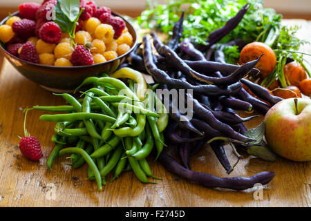 Auswahl an Früchten ein Gemüse Stockfoto