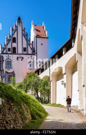 Hohes Schloss, hohe Schloss Palast außen mit Trompe l ' oeil Lackierung - Füssen Stadt, Ostallgaü, Bayern, Deutschland Stockfoto