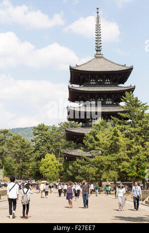Kofukuji fünfstöckige Pagode, Nara, Präfektur Nara, Japan Region Kansai. 50 Meter ist die fünf Pagode Japans zweite Stockfoto