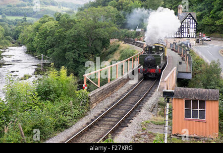 Vintage Dampfmaschinen nehmen Teil an einem Gala-Wochenende - Llangollen, Wales. Stockfoto