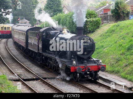 Vintage Dampfmaschinen nehmen Teil an einem Gala-Wochenende - Llangollen, Wales. Stockfoto