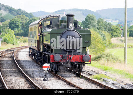 Vintage Dampfmaschinen nehmen Teil an einem Gala-Wochenende - Llangollen, Wales. Stockfoto