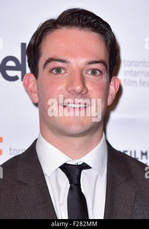 Toronto, Kanada. 13. Sep, 2015. Kevin Guthrie im Ankunftsbereich für Sonnenuntergang SONG Premiere beim Toronto International Film Festival 2015, Winter Garden Theatre, Toronto, Kanada 13. September 2015. Bildnachweis: Gregorio Binuya/Everett Collection/Alamy Live-Nachrichten Stockfoto