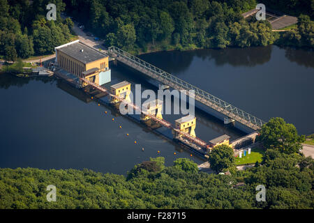 Lauf des Flusses Kraftwerk am Hengsteysee, Sperrfeuer, Herdecke, Ruhr District, North Rhine-Westphalia, Deutschland Stockfoto