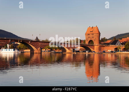 Brücke-Tor auf der Mainbrücke, Miltenberg, untere Franken, Bayern, Deutschland Stockfoto