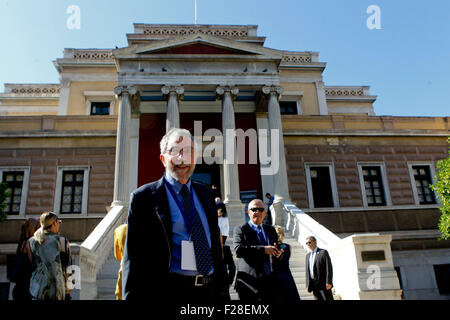 Athen, Griechenland. 14. Sep, 2015. US-amerikanischer Ökonom PAUL KRUGMAN im alten Parlamentsgebäude in Athen Athen Demokratie Forum besucht. Das Athen Demokratie Forum 2015, organisiert von der New York Times (NYT) 13-15. September an der Megaron Athen und an der antiken Agora von Athen stattfinden. Das Forum, präsentiert in Zusammenarbeit mit der Demokratiefonds der Vereinten Nationen und der Stadt Athen, reflektiert über den Stand der Liberalen Democraciesand die großen Herausforderungen, die sie in der Welt heute konfrontiert. Bildnachweis: ZUMA Press, Inc./Alamy Live-Nachrichten Stockfoto