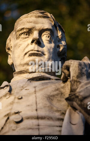 Eine Statue des ehemaligen Politikers George Leeman in York, England. Stockfoto