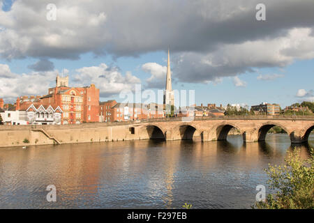 Worcester Uferpromenade am Fluss Severn, Worcestershire, England, UK Stockfoto