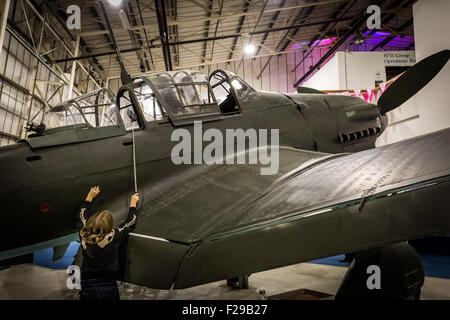 London, UK. 14. September 2015. Junkers Ju 87 deutsche Sturzkampfbomber. Das RAF Museum "Our Finest Hour" Flugzeug anzeigen Abend in Erinnerung an den 75. Jahrestag der Schlacht von Großbritannien: Guy Corbishley/Alamy Live News Stockfoto