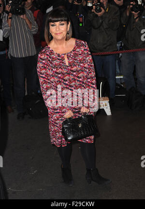 London, UK. 14. Sep, 2015. Dawn French besucht die Presse-Nacht "Fotografieren 51" Noel Coward Theatre. Bildnachweis: Ferdaus Shamim/ZUMA Draht/Alamy Live-Nachrichten Stockfoto