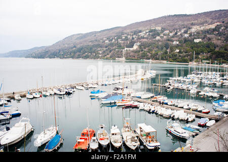 Boote in der Pier, Grignano - Triest Stockfoto