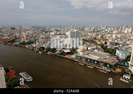 Panorama des Stadtzentrums mit Chao Phraya River, Bangkok, Thailand Stockfoto