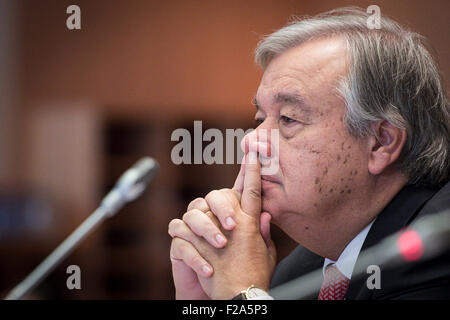 Brüssel, Bxl, Belgien. 15. Sep, 2015. UN-Hochkommissar für Flüchtlinge António Guterres beteiligt sich an der mündlichen Verhandlung vom Migrationskrise im Europäischen Parlament Hauptquartier in Brüssel, Belgien auf 15.09.2015 von Wiktor Dabkowski Credit: Wiktor Dabkowski/ZUMA Draht/Alamy Live News Stockfoto
