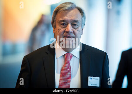 Brüssel, Bxl, Belgien. 15. Sep, 2015. UN-Hochkommissar für Flüchtlinge António Guterres kommt für die mündliche Verhandlung auf Migrationskrise im Europäischen Parlament Hauptquartier in Brüssel auf 15.09.2015 von Wiktor Dabkowski Credit: Wiktor Dabkowski/ZUMA Draht/Alamy Live News Stockfoto