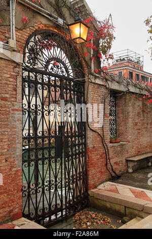 Wasser Gartentor, Kirche von San Giorgio dei Greci, Venedig, Italien Stockfoto