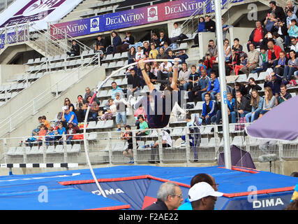 Paris, Frankreich. 13. Sep, 2015. Lavillenie Renaud auf DecaNation internationale Spiele im Freien am 13. September 2015 in Paris, Frankreich. Er ist Olympiasieger und Weltrekordhalter Sprung Pole vault mit 6m 16 Credit: Denys Kuvaiev/Alamy Live News Stockfoto