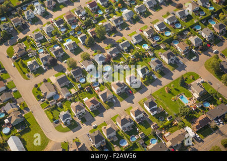 Bungalows sind aufgereiht in der Beauport Bezirk von Quebec City, diese Antenne Foto in Québec (Stadt) Stockfoto