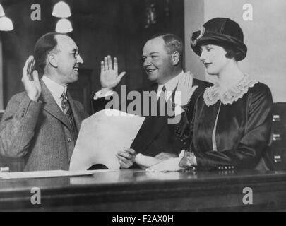 Roscoe "Fatty" Arbuckle und Doris Deane nahm eine Heiratserlaubnis am 23. März 1925. Sie heirateten am 16. Mai 1925 und 1929 geschieden. (CSU 2015 11 1189) Stockfoto