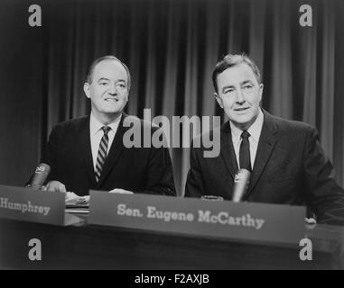 Hubert Humphrey und Eugene McCarthy wurden Minnesotas Senatoren im Jahre 1964. Sie waren glücklich anderen Liberalen, aber wurde schmerzhaft Rivalen im Jahr 1968 über den Vietnam-Krieg und Vize-Präsident Humphrey Loyalität gegenüber Lyndon Johnson. (BSLOC 2015 2 211) Stockfoto