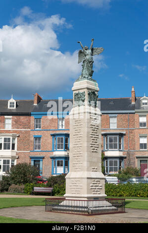 Kriegerdenkmal im Platz des Sieges, der Landzunge, Hartlepool, Co. Durham, England, UK Stockfoto