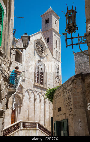 Die Kathedrale in der Altstadt von Giovinazzo, Apulien, Süditalien Stockfoto