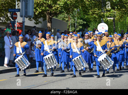 Zürich - 1. August 2013: Traditionelle Parade in Zürich am Schweizer Nationalfeiertag, 1. August in Zürich Stockfoto