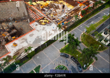 Detailansicht einer zivilen Baustelle und einen Parkplatz. Stockfoto
