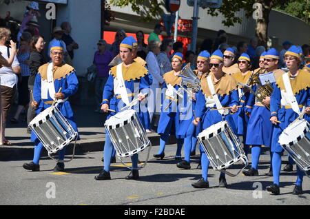 Zürich - 1. AUGUST: Traditionelle Parade in Zürich am Schweizer Nationalfeiertag, 1. August 2013 in Zürich Stockfoto